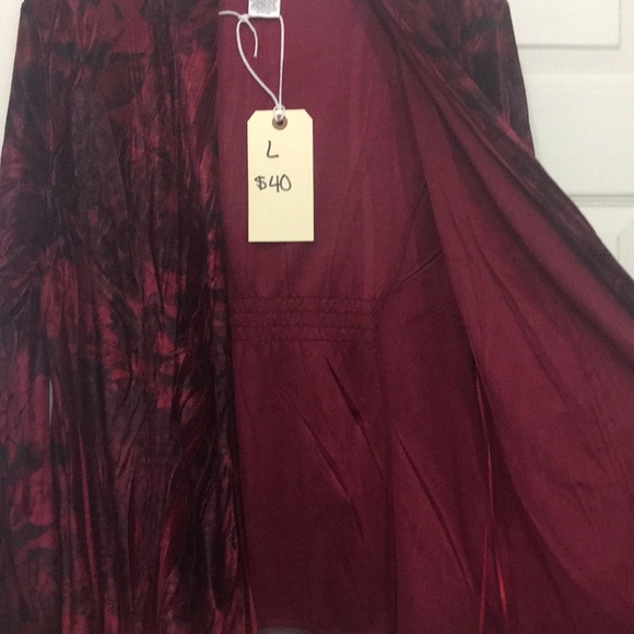 Women’s Large dressy velvet wine-red and black patterned cardigan full sleeves - Picture 3 of 5